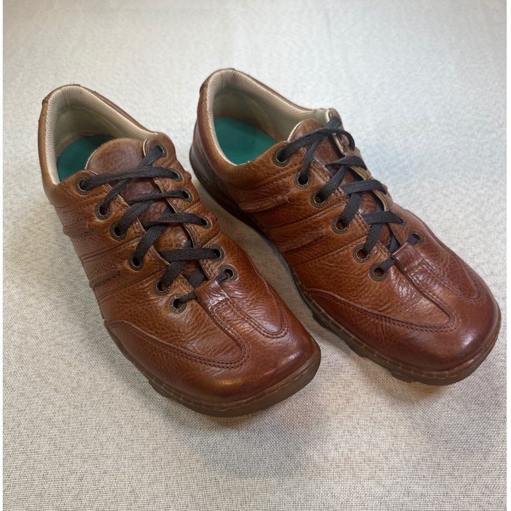 Dr. Martens 8B97 Sneakers Mens 10 Brown Leather Low Top Vintage AirWair Shoes
